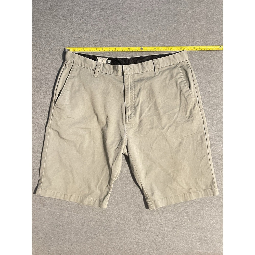 Volcom Men's Khaki Chino Shorts Size 40 Casual Skate Surf Beige Shorts